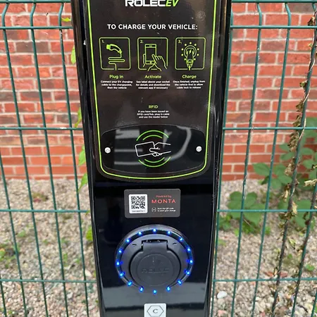 Brand New Flat 5 With Free Parking And Fast Wifi York