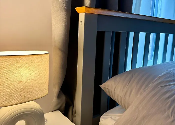 Brand New Flat 5 With Free Parking And Fast Wifi Apartamento *