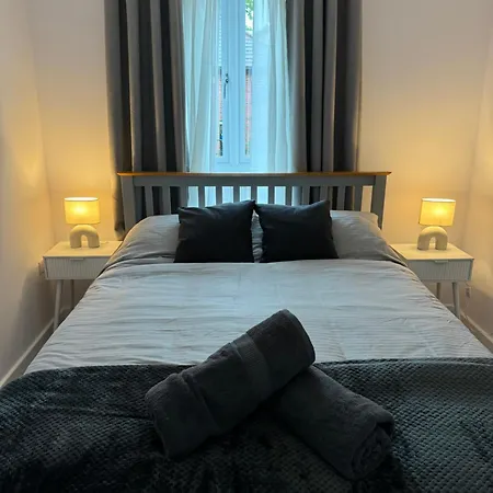 Lägenhet Brand New Flat 5 With Free Parking And Fast Wifi York